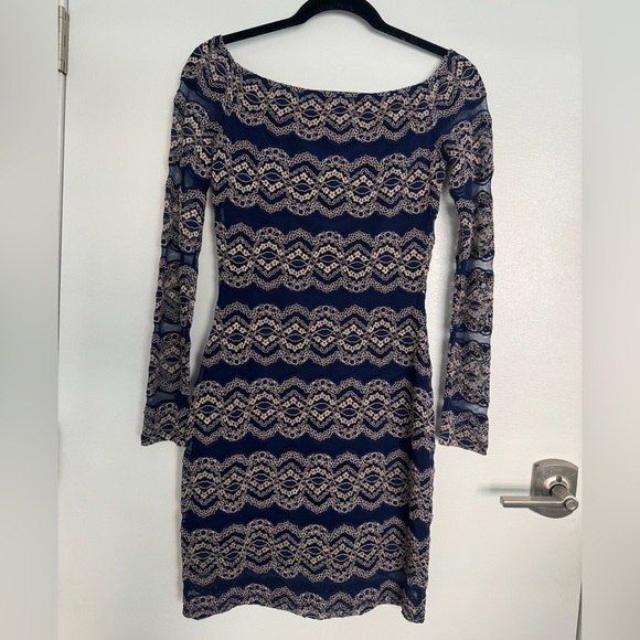 Gianna Bini Navy and Gold Long Sleeve Dress - Picture 2 of 2